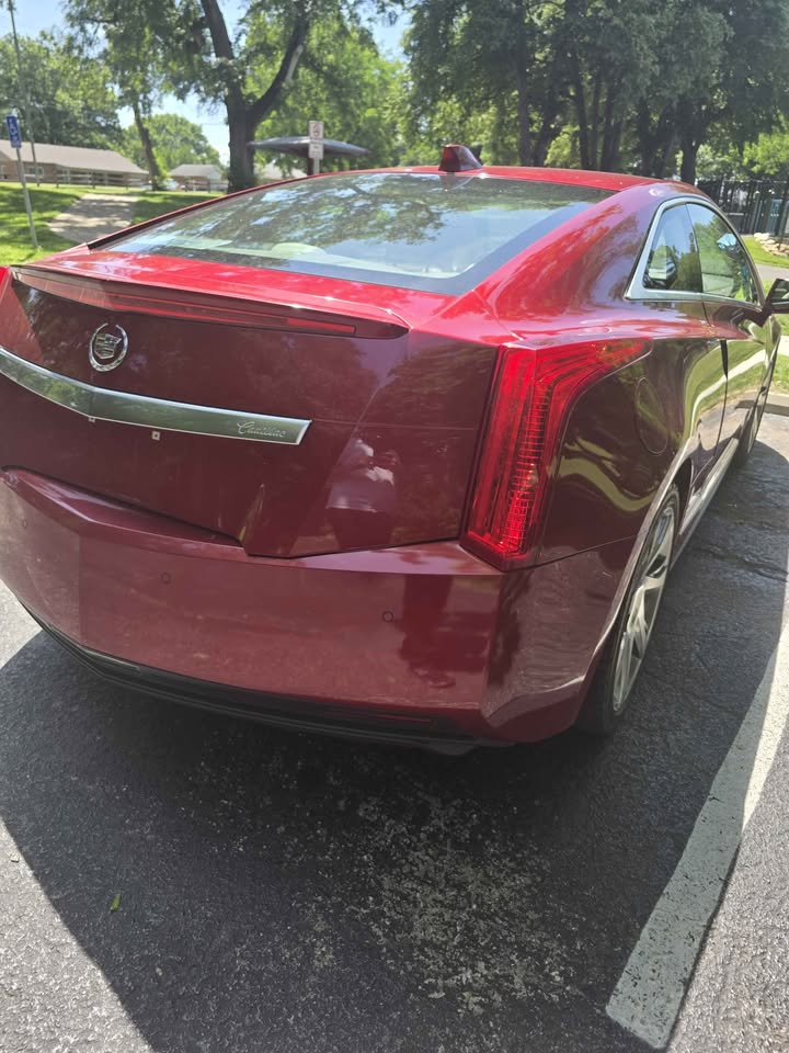 2014 Cadillac ELR