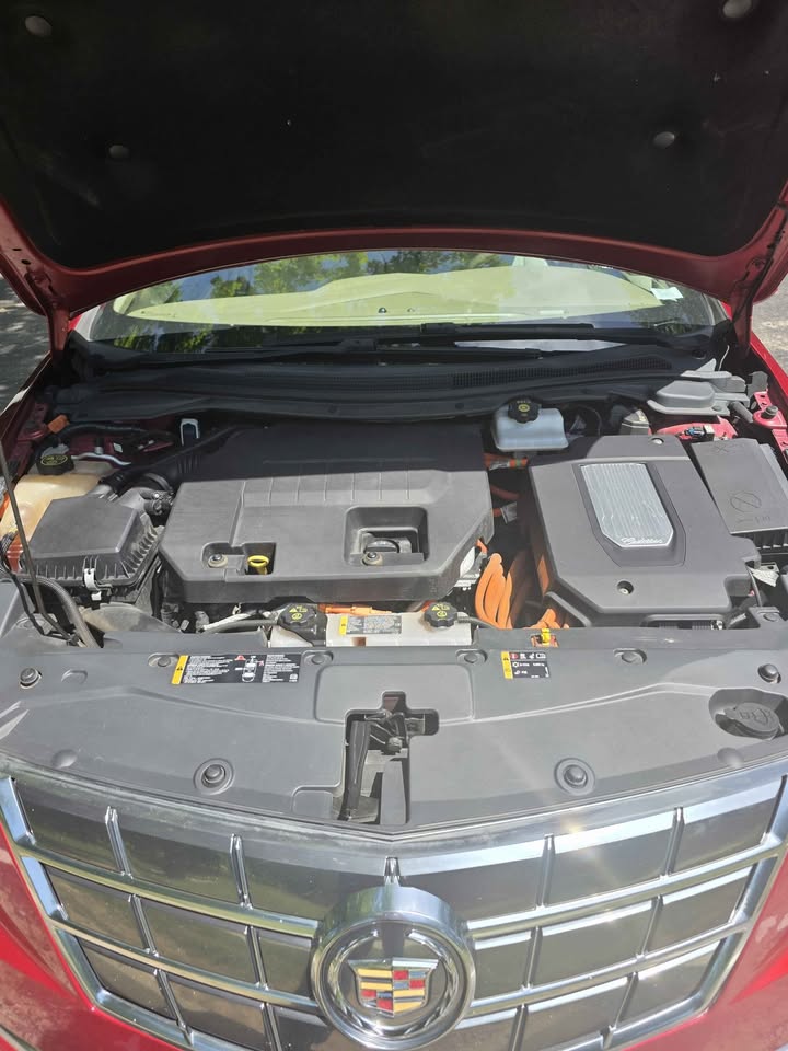 2014 Cadillac ELR