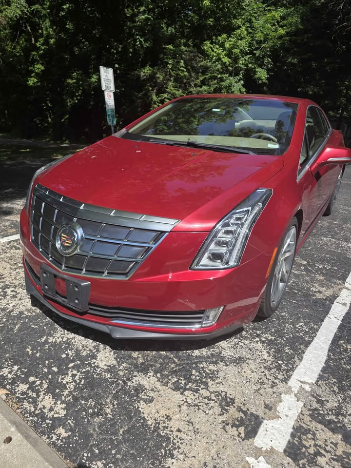 2014 Cadillac ELR