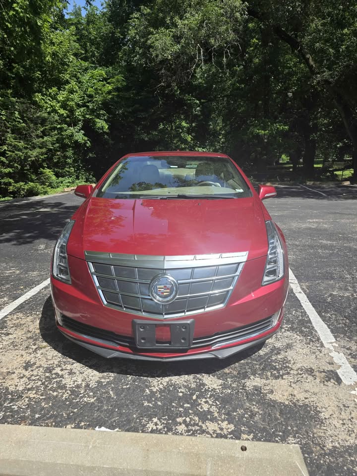 2014 Cadillac ELR